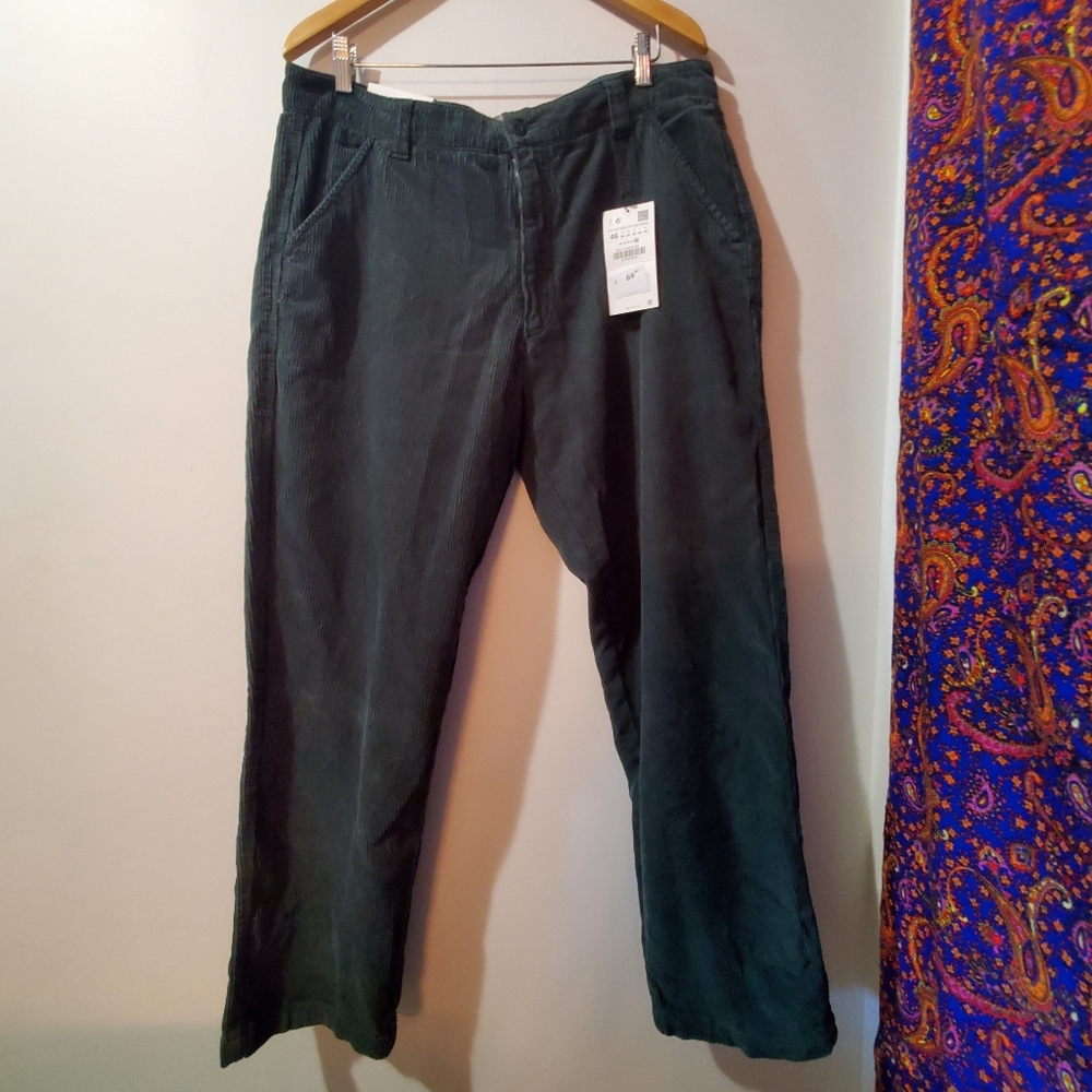 Zara Green Corduroy Pants